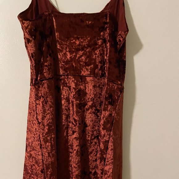 Garage Derss - Picture 5 of 5